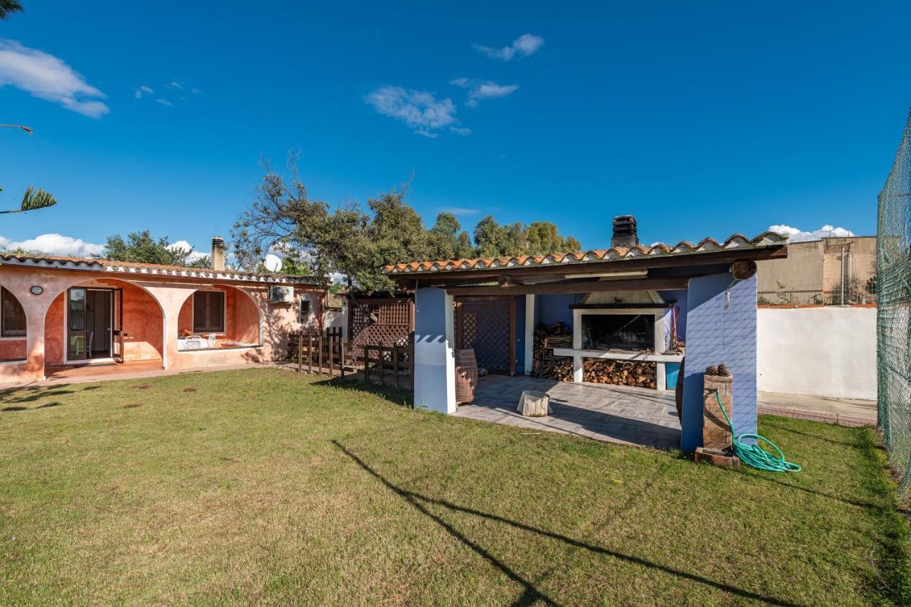 Villa Serra Quartu Sant'Elena Luaran gambar